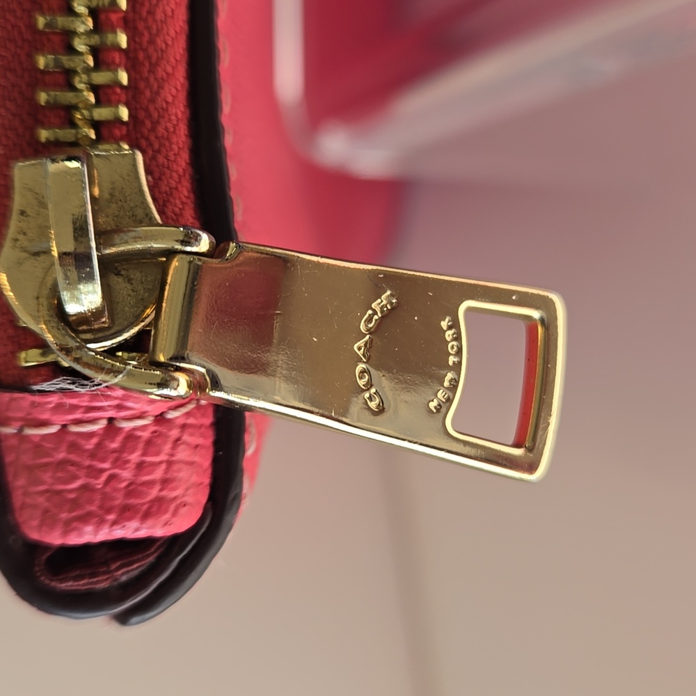 Coach Crossgrain Leather Zip‑Top Tote Bag (Style 4454) in Pink Ruby. - Picture 9 of 13